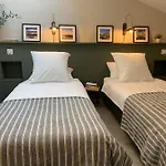 Le Petit Bijou Sete, 4 Apartments, 3 Canal Vue Et 1 Cote Rue Sète