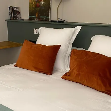 Le Petit Bijou Sète, 5 Apartments, 4 Canal Vue Et 1 Cote Rue * Sète