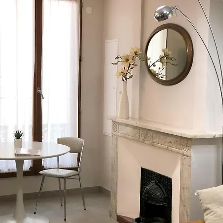 Apartment Le Petit Bijou Sete, 5 *