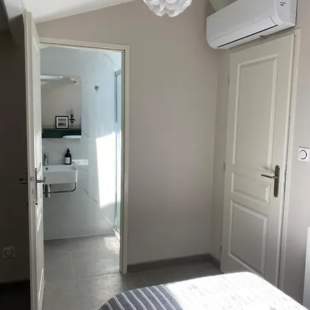 Apartamento Le Petit Bijou Sete, 4 Apartments, 3 Canal Vue Et 1 Cote Rue *