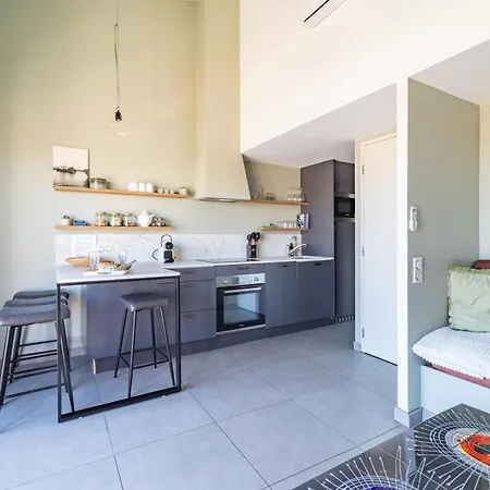 Le Petit Bijou Sete, 5 *