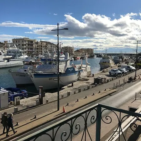 Le Petit Bijou Sète, 4 Au Centre